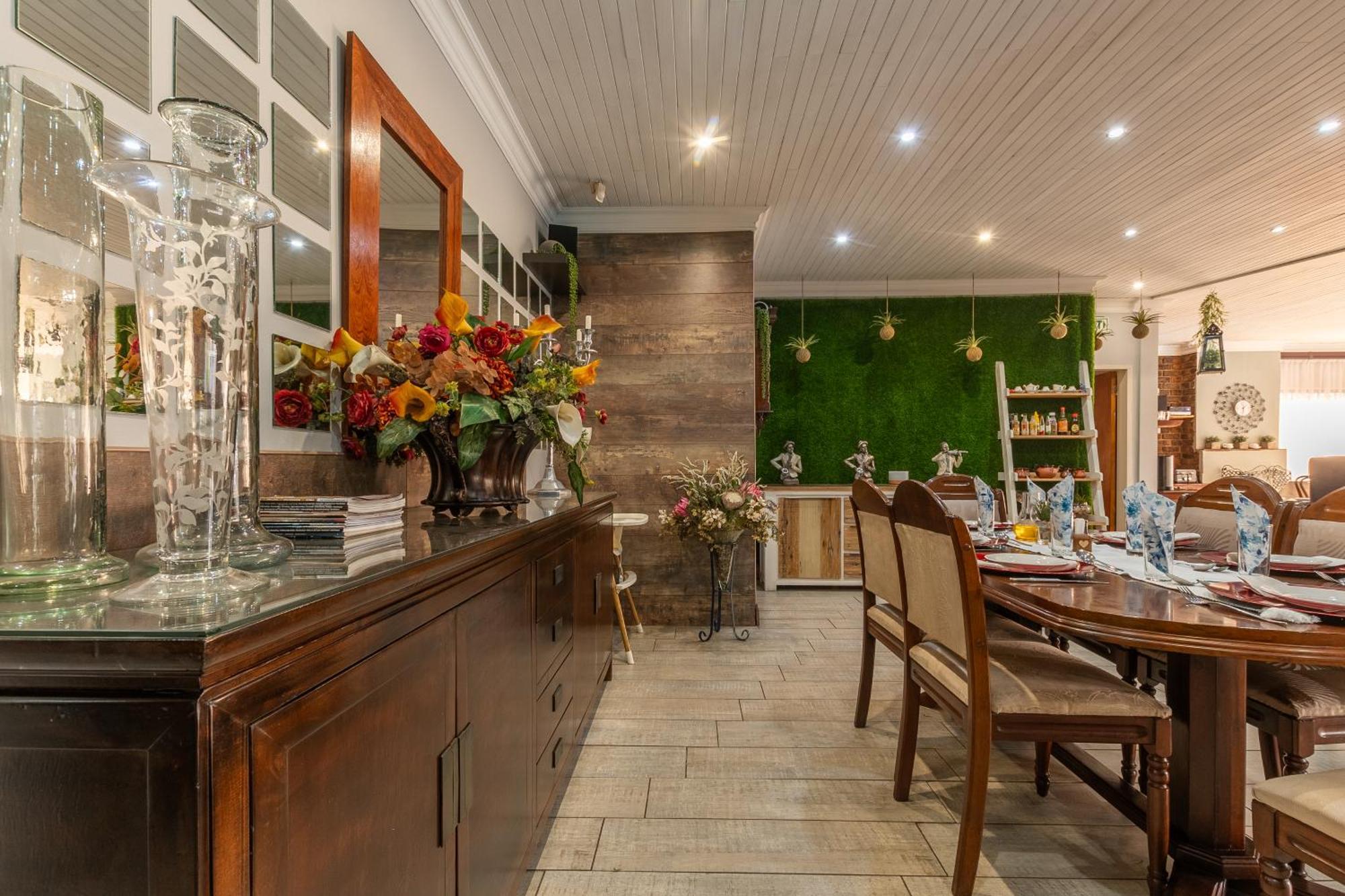 Diamond Rose Guest House 米德尔堡 外观 照片